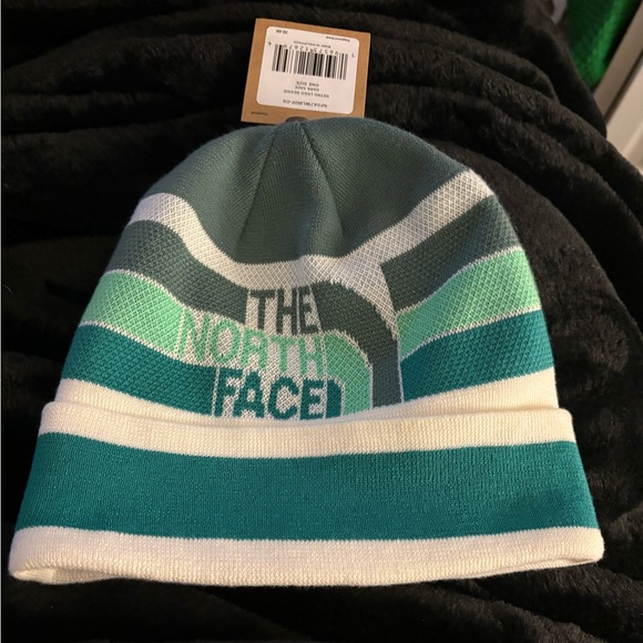 NWT The North Face Retro Logo Beanie - Picture 2 of 8